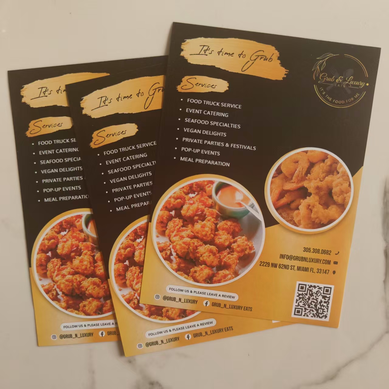 500 lembar Flyer iklan komersi - Commercial Flyer Printing ulasan dan harga